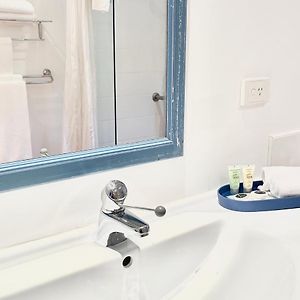 Queen Room Disability Access